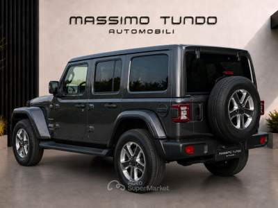 Jeep Wrangler Unlimited 2.2 Mjt II Sahara Grigio usata Casarano