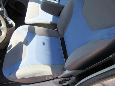 Renault Trafic 2.0 cdi 115 Pulmino 6 posti Omologato 9 Euro 5B Dpf Argento usata Rezzato