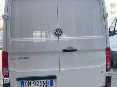 Volkswagen Crafter 2.0 TDI 140 CV L3H3 Bianco usata Carobbio degli Angeli