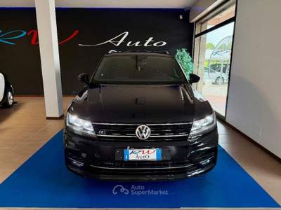 Volkswagen Tiguan 2.0 TDI 150CV SCR DSG R-Line Nero usata Ponte di Piave
