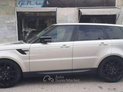 Land Rover Range Rover Sport 3.0 tdV6 HSE Dynamic auto my16 E6 Black Line  Motore  Nuovo con Scheda Lavori eseguiti Oro usata Moncalieri