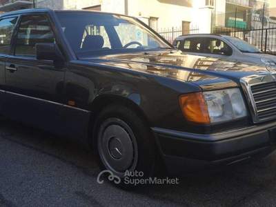 Mercedes-Benz Classe E  Argento usata Moncalieri