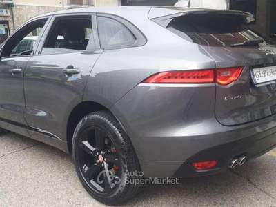 Jaguar F-Pace F-Pace 2015 2.0d R-Sport awd 180cv auto  Motore Nuovo Km 50000 usata Moncalieri