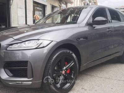 Jaguar F-Pace F-Pace 2015 2.0d R-Sport awd 180cv auto Motore Nuovo Km 50000 usata Moncalieri Jaguar F-Pace F-Pace 2015 2.0d R-Sport awd 180cv auto Motore Nuovo Km 50000 usata Moncalieri