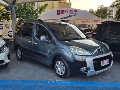 Peugeot Partner 1.6 HDi 110CV FAP Outdoor Grigio usata Villaricca