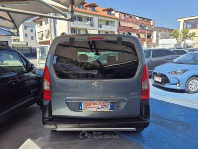 Peugeot Partner 1.6 HDi 110CV FAP Outdoor Grigio usata Villaricca