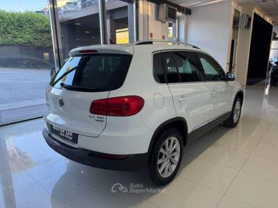 Volkswagen Tiguan 2.0 TDI 140 CV 4motion Sport & Style Bianco usata Ripalimosani