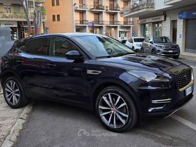 Jaguar E-Pace 2.0D I4 163CV AWD Auto R-Dyn. SE usata Venafro