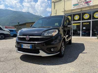 Fiat Doblò Dobl&ograve; 1.6 MJT 120 CV Trekking usata Torino