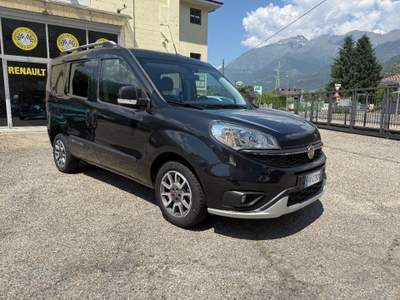 Fiat Doblò Dobl&ograve; 1.6 MJT 120 CV Trekking usata Torino