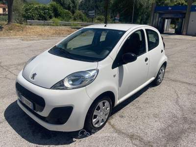 Peugeot 107  1.0 68 CV 5p. Active usata Popoli