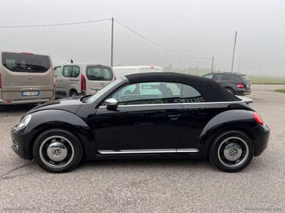 Volkswagen Maggiolino Maggiolino Cabrio 1.2 TSI Design BMT Nero usata Cerea
