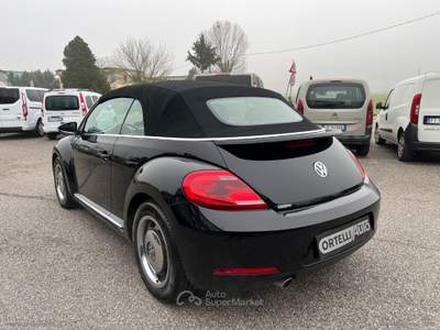 Volkswagen Maggiolino Maggiolino Cabrio 1.2 TSI Design BMT Nero usata Cerea