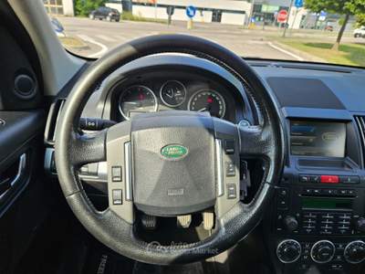 Land Rover Freelander 2.2 td4 HSE Bianco usata San Stino di Livenza