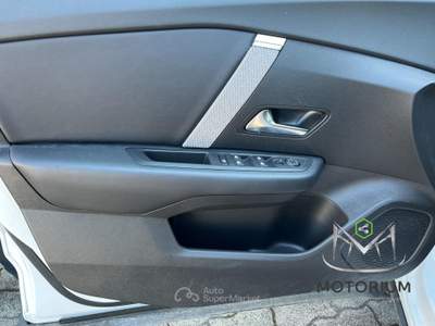 Citroen C4 1.2 puretech Feel s&amp;s 130cv Bianco usata San Giorgio del Sannio