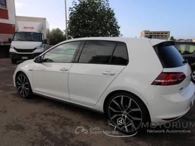 Volkswagen Golf GTD BLUEMOTION TECHNOLOGY Bianco usata Oristano