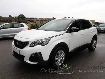 Peugeot 3008 3008 1.6 bluehdi Active s&amp;s 120cv eat6 Blu/Azzurro usata Oristano