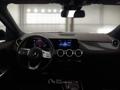 Mercedes-Benz GLA MERCEDES-BENZ CLASSE GLA GLA 250 AUTOMATIC EQ-POWER PREMIUM CROSSOVER usata Pozzuoli
