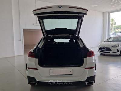 BMW X6 BMW X6 XDRIVE 30D MH48V BUSINESS AUTOM. SUV usata Bari