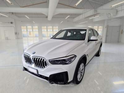 BMW X6 BMW X6 XDRIVE 30D MH48V BUSINESS AUTOM. SUV usata Bari