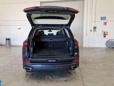 BMW X5 BMW X5 XDRIVE 40D MH48V BUSINESS AUTOM. SUV usata Casei Gerola