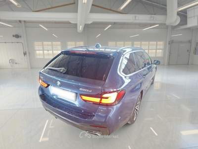 BMW Serie 5 520d BMW SERIE 5 520D XDRIVE MSPORT AUTO MH48V TOURING STATION WAGON usata Roma