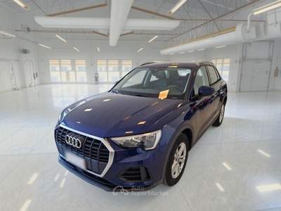 Audi Q3 AUDI Q3 35 TDI S TRONIC SUV usata Bari