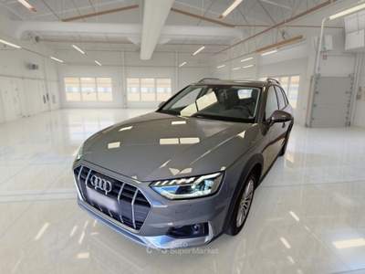 Audi A4 AUDI A4 ALLROAD 2.0 40 TDI MHEV QUATTRO S TRONIC BUSINESS EVOLUTION STATION WAGON usata Pozzuoli