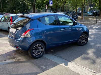 Lancia Ypsilon Lancia Ypsilon 1.2 LPG Gold #11069 Blu/Azzurro usata Torino