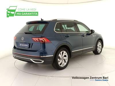 Volkswagen Tiguan 2.0 tdi elegance 150cv dsg Blu/Azzurro usata Bari