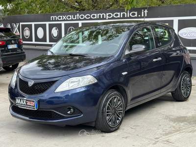 Lancia Ypsilon LANCIA YPSILON 1.2 BENZ -GPL Blu/Azzurro usata Saviano