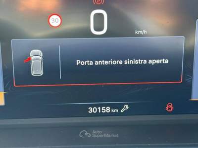 Jeep Avenger 1.2 t. Altitude fwd 100cv Nero usata Ercolano