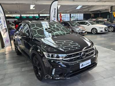 Volkswagen T-Roc VOLKWAGEN T-ROC 1.5 TSI 150CV R-LINE Nero usata Torino