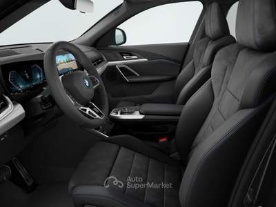 BMW iX2 20 MSport Pro eDrive Nero usata Brescia