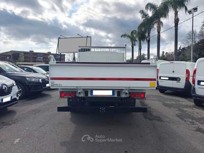 Iveco Daily 35 C16 RIBALTABILE 156CV - 3 POSTI Bianco usata Acireale