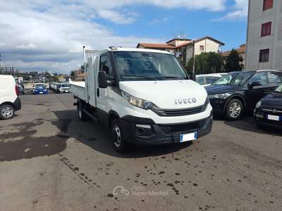 Iveco Daily 35 C16 RIBALTABILE 156CV - 3 POSTI Bianco usata Acireale