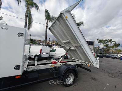 Iveco Daily 35 C16 RIBALTABILE 156CV - 3 POSTI Bianco usata Acireale