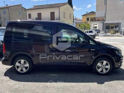 Volkswagen Caddy VOLKSWAGEN Caddy 1.4 TGI Kombi Lilla usata Foligno
