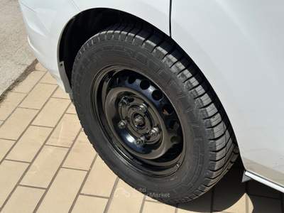 Ford Transit Custom 320 130cv Trend combi L2H1 E6.2 Bianco usata Acireale