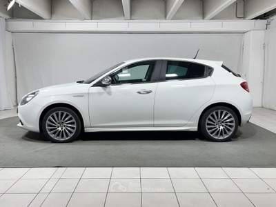 Alfa Romeo Giulietta 2.0 JTDm Exclusive Bianco usata Montagna in Valtellina