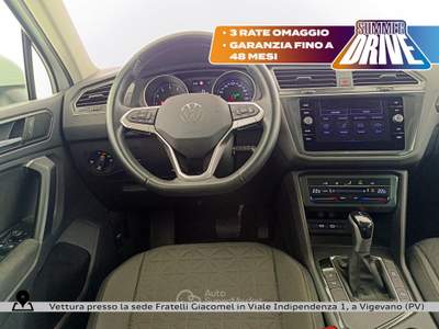 Volkswagen Tiguan 1.5 tsi life 150cv dsg Bianco usata Vigevano