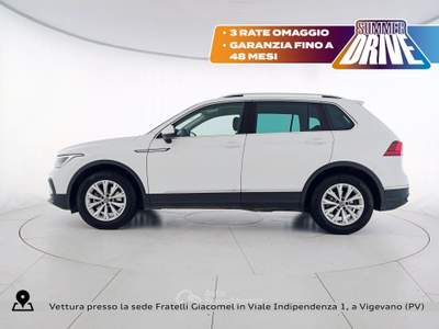 Volkswagen Tiguan 1.5 tsi life 150cv dsg Bianco usata Vigevano