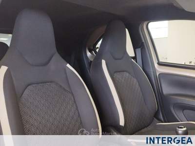 Toyota Aygo X  1.0 trend 72cv Grigio usata Sesto Fiorentino