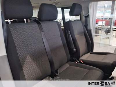 Volkswagen Multivan Caravelle 2.0 tdi 150cv trendline p.c. dsg7 Bianco usata Sesto Fiorentino