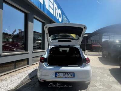Renault Clio  - clio full hybrid e-tech 140 cv 5 porte intens at Bianco usata Torino