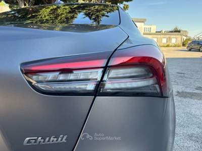 Maserati Ghibli L4 330 CV MHEV Gransport Grigio usata LECCE