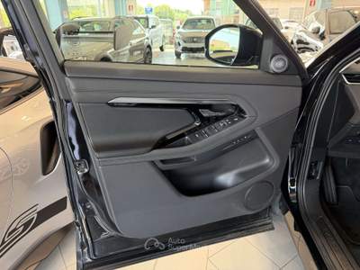 Land Rover Range Rover Evoque Range Rover Evoque II 2019 2.0 i4 mhev awd 249cv a Nero usata Romagnano Sesia