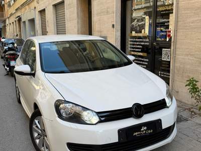 Volkswagen Golf 1.4 benzina *PERFETTA* Bianco usata Bari