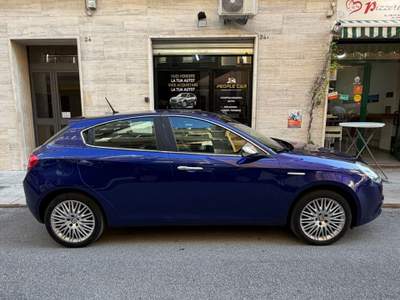 Alfa Romeo Giulietta Exclusive Blu/Azzurro usata Bari