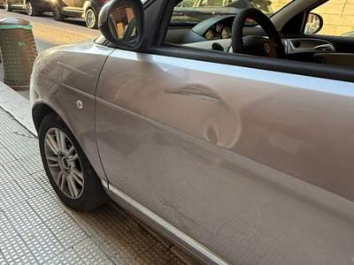 Lancia Ypsilon 75 CV Bronzo usata Bari
